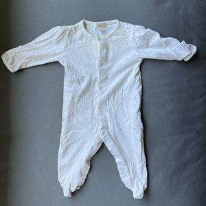 Kissy Kissy 0-3 mos Footie (GUC)